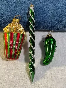 Christmas ornaments set of 3 glass twist icicle french fries & pickle PO5372 - Bild 1 von 8