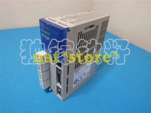 Anwendbar für Omron R7D-APA5L Servoantrieb 100V 50W - Bild 1 von 3