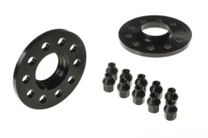 H&R Spurverbreiterungen schwarz 20mm Ford Focus III ST Lim + Turnier (DYB, 15-) - Afbeelding 1 van 1