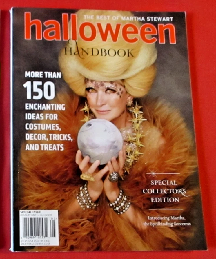 The Best of Martha Stewart Halloween Handbook 2010 Special Collector's Edition - Image 1 of 1