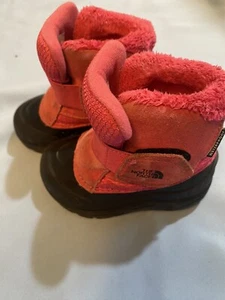 North Face Toddler Size 6 Pink Winter Snow Boot - Picture 1 of 5