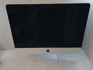 Apple iMac 21.5" i5 @ 1.6GHz 16GB 1TB HDD Late 2015 Monterey Grade C ED2008 - Afbeelding 1 van 7