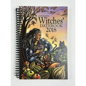 Spiral Bound LLEWELLYN'S Witches' Datebook 2018 Inspiring Witchcraft - Imagen 1 de 8