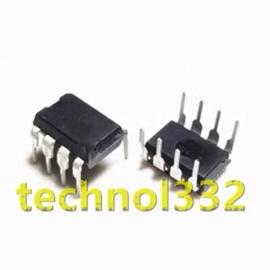 10PC NEW TLC555IP 251 272 277 352 3702 372 393 551 27L2 M2 L7CP DIP8 #YT - Picture 1 of 1
