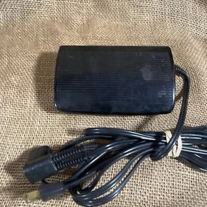 Singer 619494-126 Sewing Machine Foot Pedal Motor Controller CR 303 - Picture 1 of 7