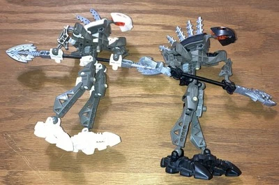 LEGO BIONICLE Rahkshi Blanco (8588) Vorahk Negro (8591) Kurahk Sin Kraata Foto 1 de 4