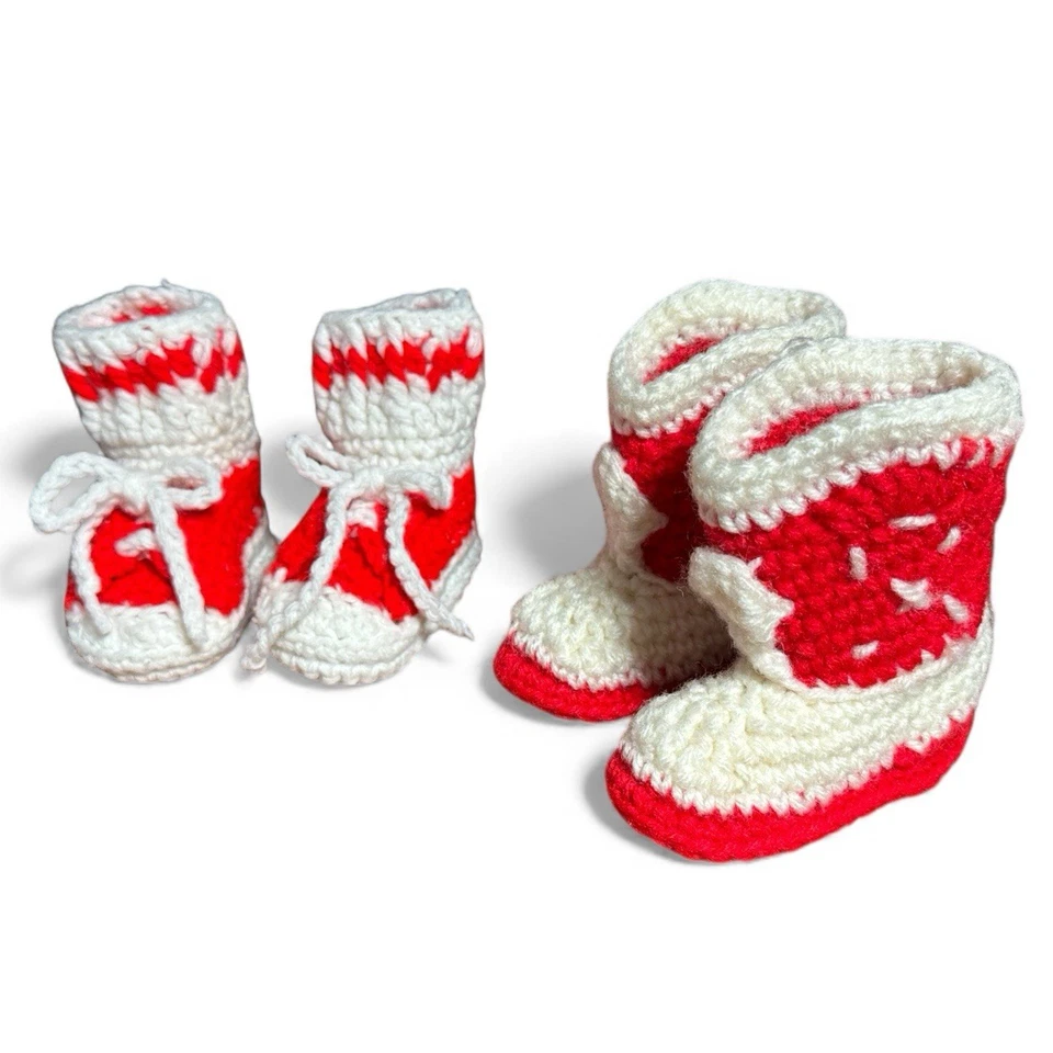 Botas y Tenis Vaqueras Bebé Ganchillo a Mano Vintage Colores Navidad Bebé 1-3M Foto 1 de 4