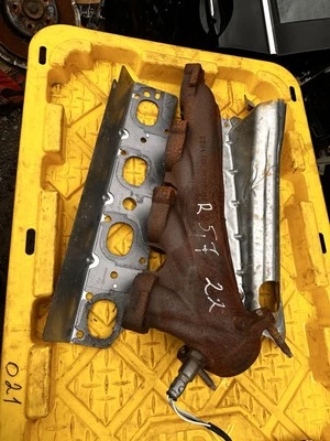 Dodge Charger R/T 2009-2023 5,7 colector de escape lado derecho del pasajero🔥 Foto 1 de 4