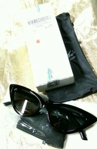 Livhò Retro Vintage Narrow Cat Eye Sunglasses for Women Plastic Frames - Picture 1 of 2