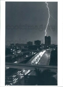 1994 Press Photo Lightning Strike Over City of Miami Florida - Picture 1 of 2