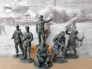 MOSTudio German soldiers Scale 1:32 NEW RELEASE 2025 - Picture 1 of 1