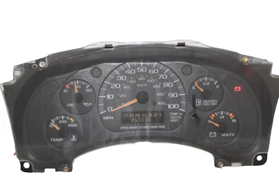 Cuadro de instrumentos velocímetro 00-05 Astro Safari panel de instrumentos 257.036 millas Foto 1 de 3