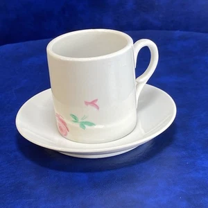 Vintage kleine Tasse & Untertasse Set Demitasse / Expresso Größe Porzellan zarte Blumen - Bild 1 von 19