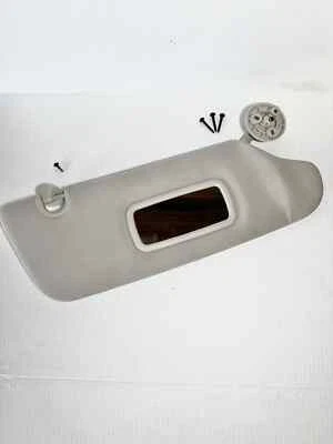 Dodge Grand Caravan 2008-2016 gris parasol lateral del pasajero con tornillos Foto 1 de 4