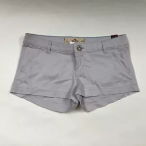 Women’s Hollister Low Rise Shorts Light Grey W26 Hot Pant Style Cotton New - Picture 1 of 18
