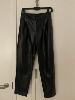 Pantalones de cuero vegano negro Alice + Olivia talla 2 Foto 1 de 2