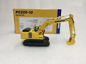 Komatsu PC200-10 Excavator 1/50 Scale DieCast Model New in Original Box - Picture 1 of 8