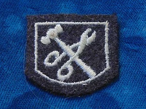 vintage Canada RCAF Royal Canadian Air Force sheet metal work sleeve patch badge - Picture 1 of 1