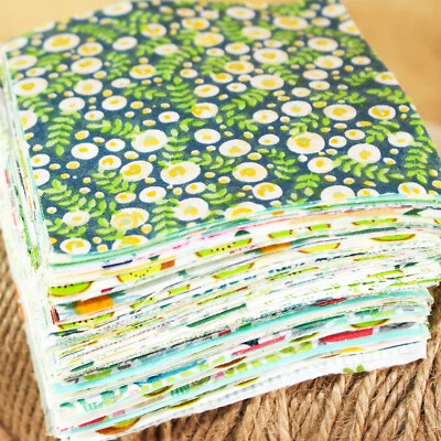 Paquete de 100 dijes de tela de algodón floral de 4" cuadrados precortados acolchado costura retazos Foto 1 de 4