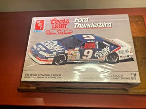 AMT ERTL 6740 Bill Elliott 1991 Coors Light NASCAR 1:25 Kit Modello Auto Sigillato NUOVO - Foto 1 di 4