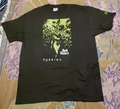 Vintage 2000 DC Comics Batman Dark Victory Passion Shirt XL Poison Ivy DRY ROT - Image 1 of 4