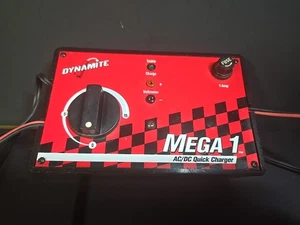Dynamite Mega 1 Red & Black Wired AC/DC Quick Charger - Picture 1 of 7