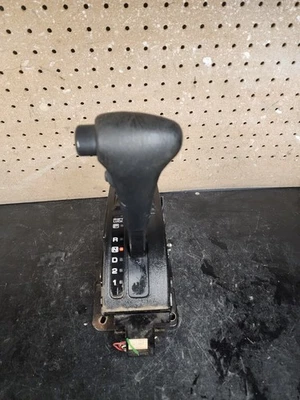 Palanca de cambios de transmisión automática Nissan Xterra 99-04 Frontier 00-04 Foto 1 de 4