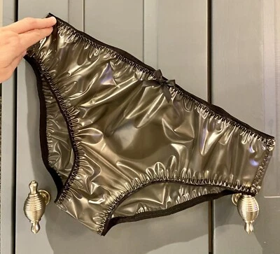 Bragas Sissy semi opacas negras pvc bragas impermeables plástico ab cd hechas a mano Foto 1 de 3