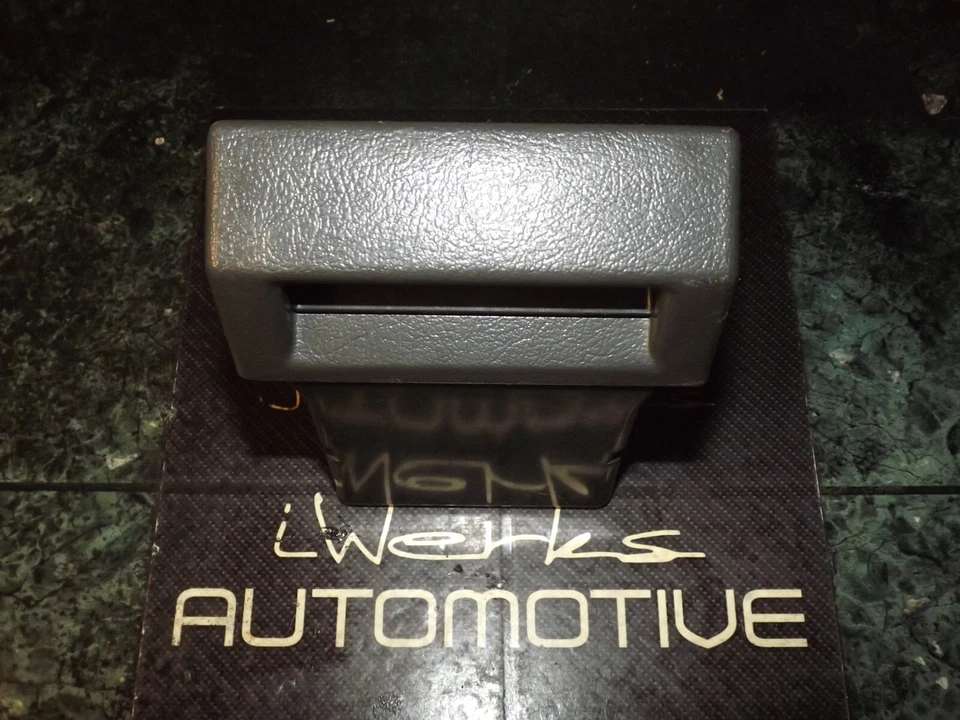 (1) 86-89 OEM USDM Acura Integra DA1 DA3 передняя консоль пепельница пепельница в серый - Изображение 1 из 4