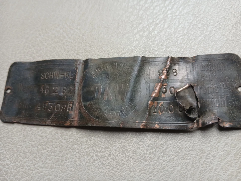 Typenschild DKW Auto Union Bodenfund - Bild 1 von 2