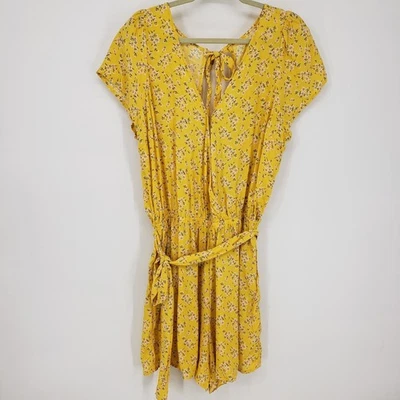Mameluco American Eagle amarillo floral atado manga corta espalda abierta talla XL Foto 1 de 4