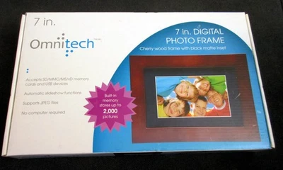 Omnitech 7" Digital Photo Frame Cherry Wood w/ Black Matt - New In Box - Image 1 of 4