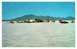 CARTOLINA Bonneville Salt Flats, Speedway più veloce del mondo, Wendover Utah, c1970's - Foto 1 di 6