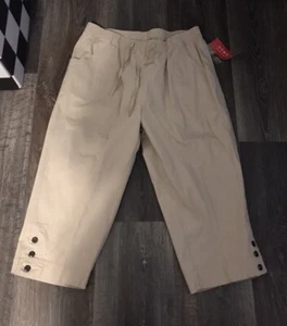 Rebecca Malone Light Khaki Capri Pants NWT Sz XL Petite Women New Button Detail - Picture 1 of 5