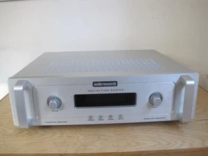 AMPLIFICADOR INTEGRADO AUDIO RESEARCH DSi 200 - en caja - (Kent) - Imagen 1 de 9