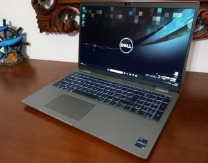 DELL Precision 3571 i5-12500H 32 RAM 1 Tb SSD NVIDIA T600 NUOVO Workstation 15" - Imagen 1 de 16