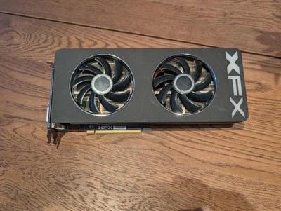 XFX AMD Radeon R9 290 DD (Double Dissipation) 4GB Black Edition (R9-290A-EDB) - Image 1 of 3