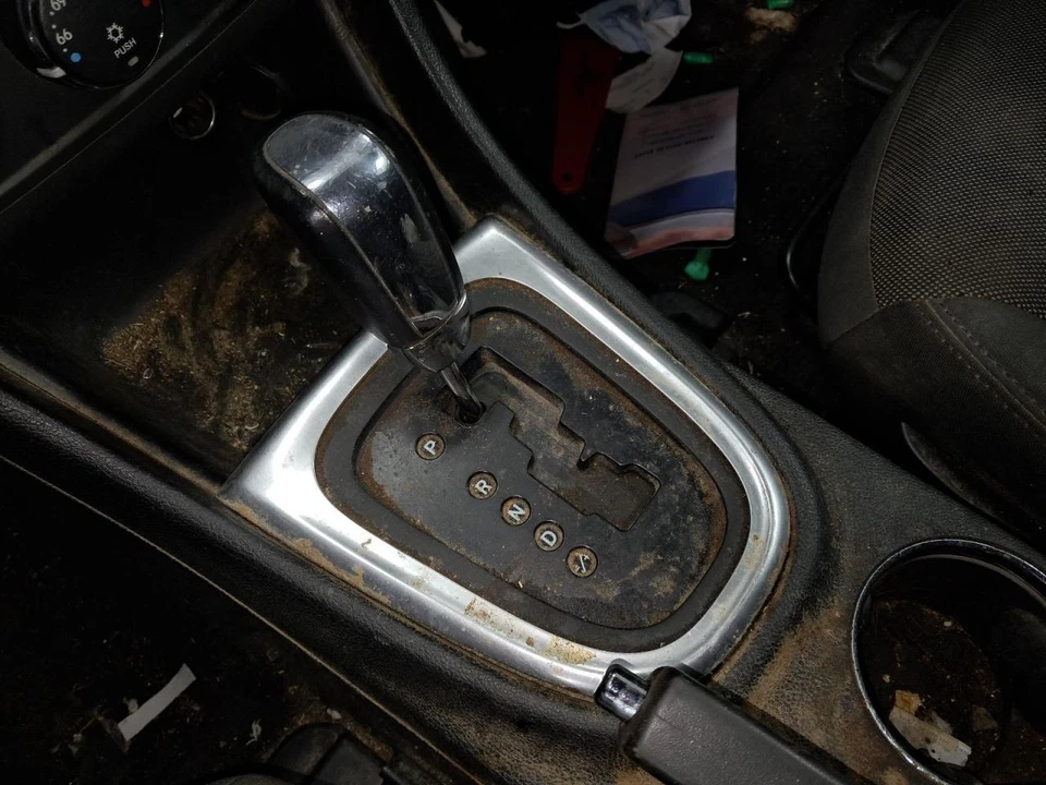 Cambio de transmisión Avenger 2012 421304 Foto 1 de 4