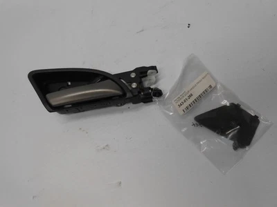 2008 年本田雅阁内门把手右前右手乘客侧 — 第 1/4 张图片