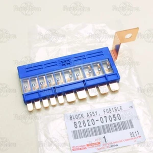 Conjunto de bloque de enlace fusible caja relé Toyota original AVALON CAMRY 82620-07050 - Imagen 1 de 7