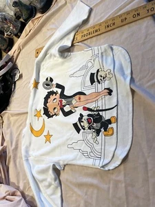 Betty-Boop tshirt cropped bianca maniche a 3/4 - Foto 1 di 5