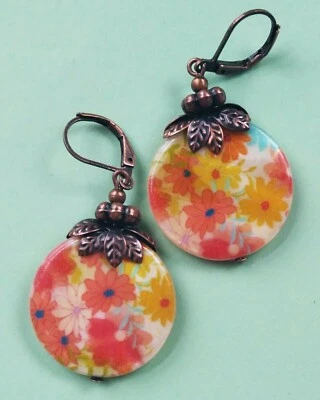 Verano Flores MADRE PERLA Cobre Pendiente PALANCA ESPALDA Artesano XX Foto 1 de 4