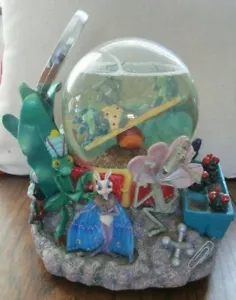 Disney Store 1990's Its A Bugs Life Large Glitter Snow Globe & Music Box - Picture 1 of 9