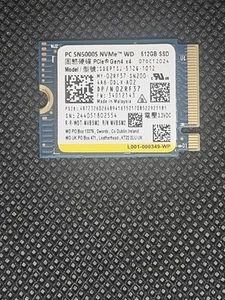 Western Digital 512GB M.2 PCIe NVMe SSD Gen4x4 - Picture 1 of 4