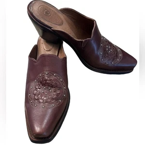Ariat Womens 9.5B Brown Leather Western Mules with Silver Studs - Picture 1 of 8