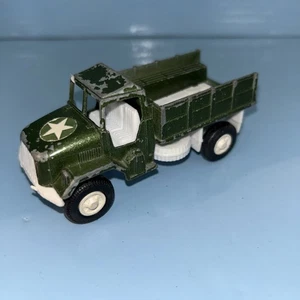 BONITO camión de transporte vintage Tootsietoy Deuce y 1/2 tropas del ejército B243 - Imagen 1 de 6