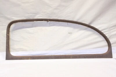 Original 1939 Ford Deluxe 1940 Tudor 2 Portas Sedan Enfeites Traseiros Direitos Moldagem Direita - Imagem 1 de 4