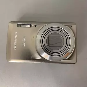 Olympus Stylus 7030 fotocamera digitale 14 megapixel - argento - Foto 1 di 4