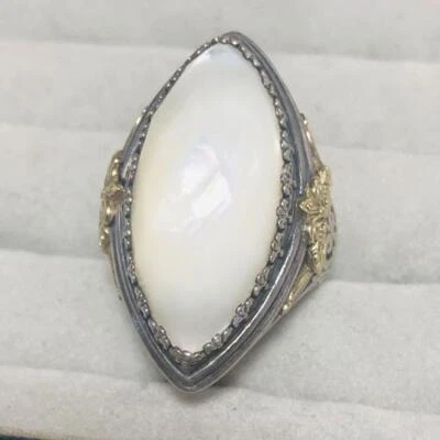 Anillo Konstantino Madreperla Plata de Ley 925 Oro 750 Talla US 8.25 Usado Foto 1 de 4