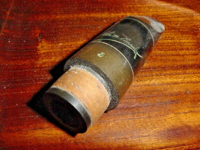 VINTAGE GEORGE BUNDY FRANCE  #3 CLARINET MOUTHPIECE - Image 1 of 4